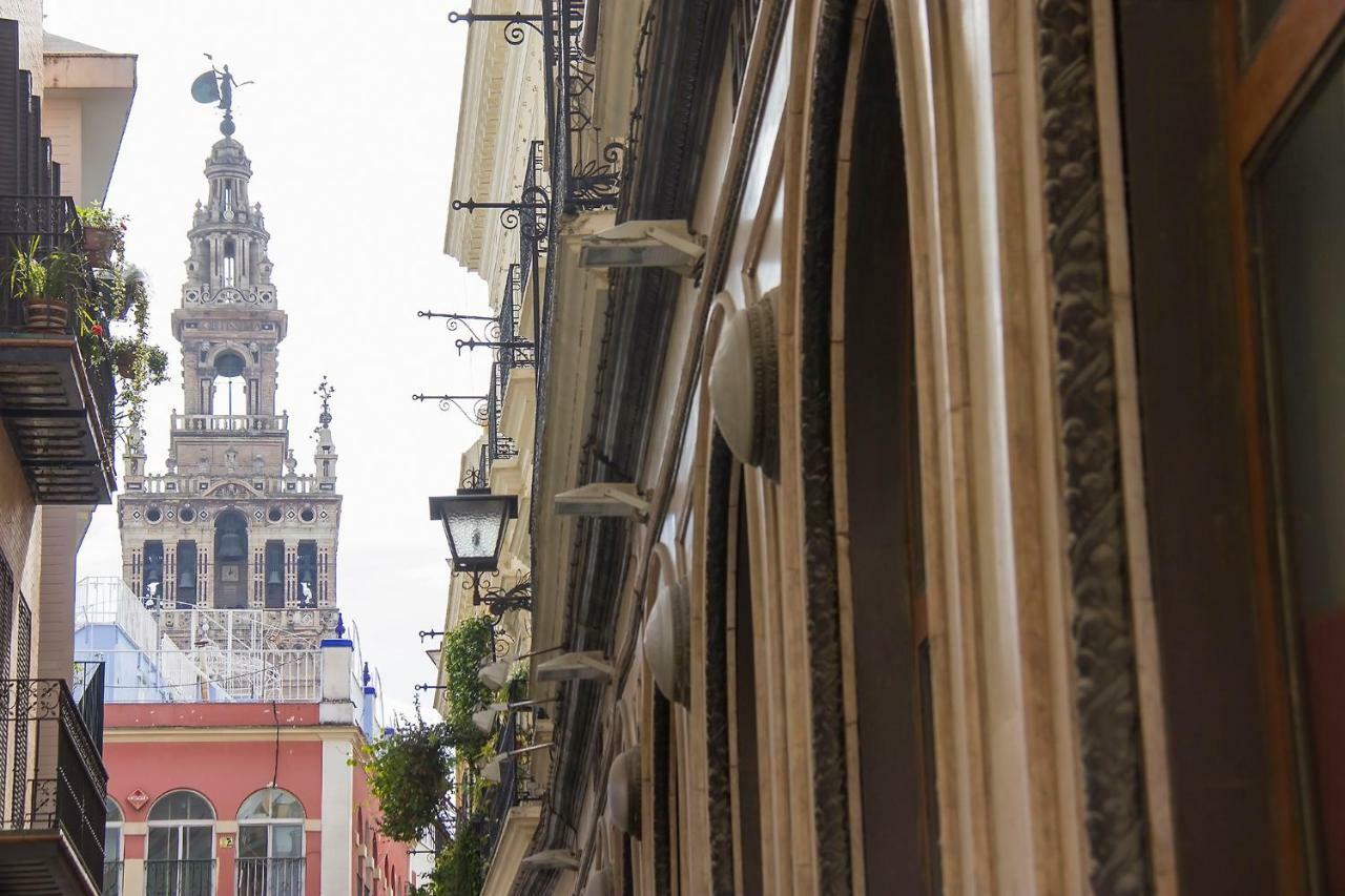 En El Corazon De Sevilla Junto A La Giralda Wifi Exterior photo